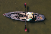 The profile of the Vibe Shearwater 125 kayak shown from above